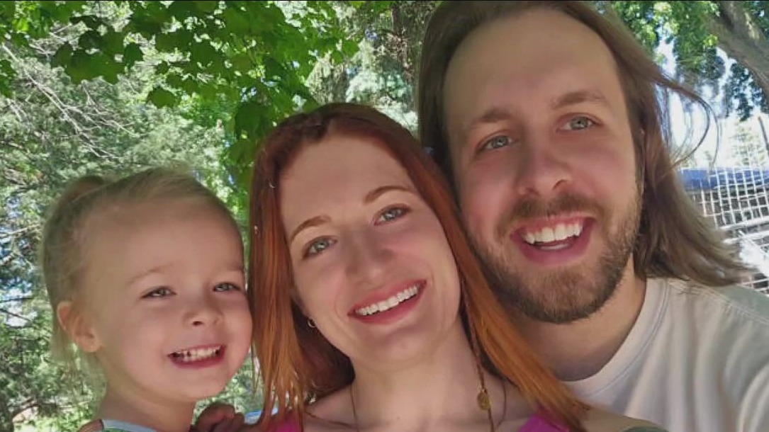 Husband to carry on Save a Fox legacy and mission