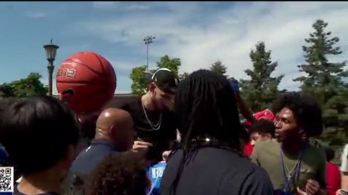 Chet Holmgren brings Larry O'Brien Trophy to St. Paul