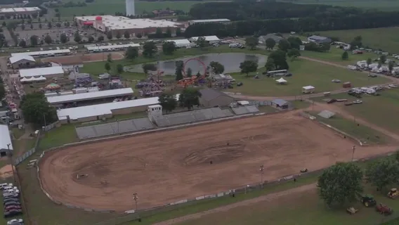 Demolition derby driver dies after crash at Isanti Co. Fair