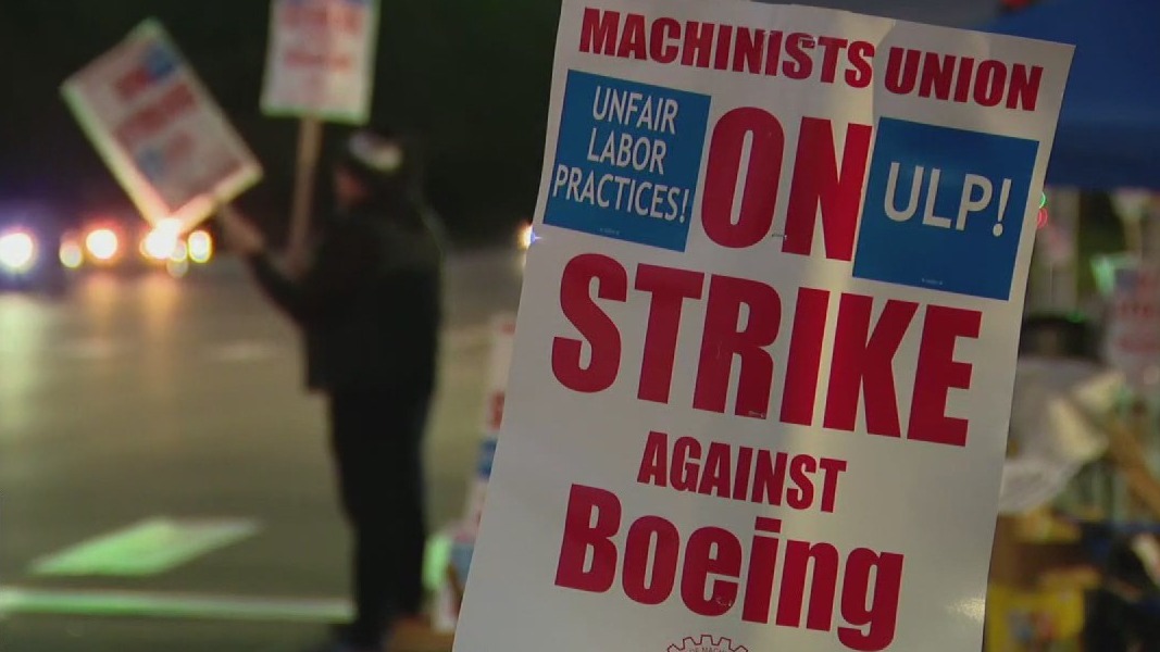 Boeing workers go on strike
