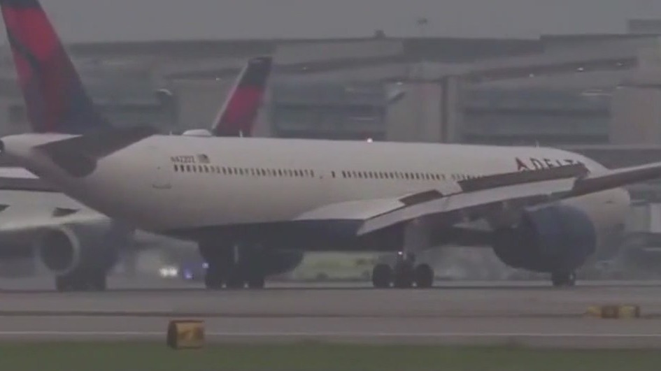 Turbulence cause Delta flight to divert to MSP
