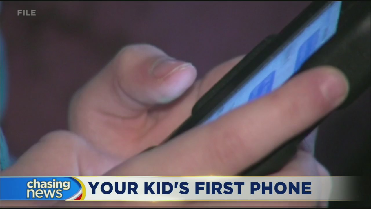 The right age for your kid's first phone?