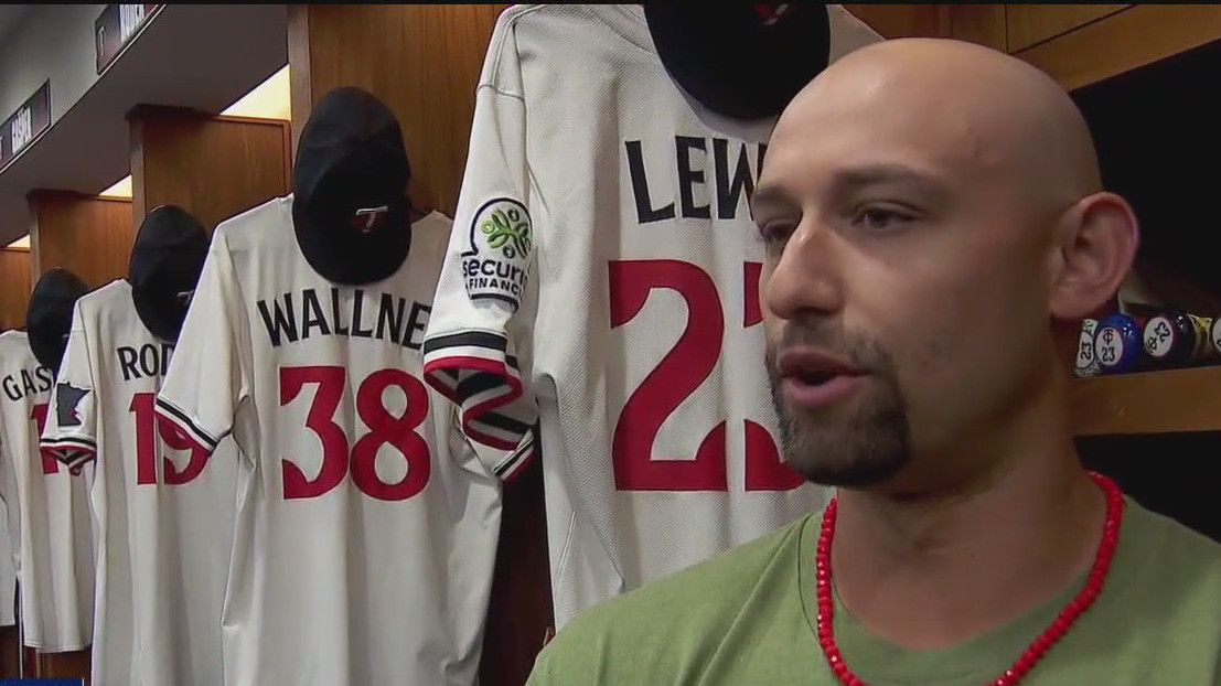 Twins' Royce Lewis, fans react to Pohlad family keeping team