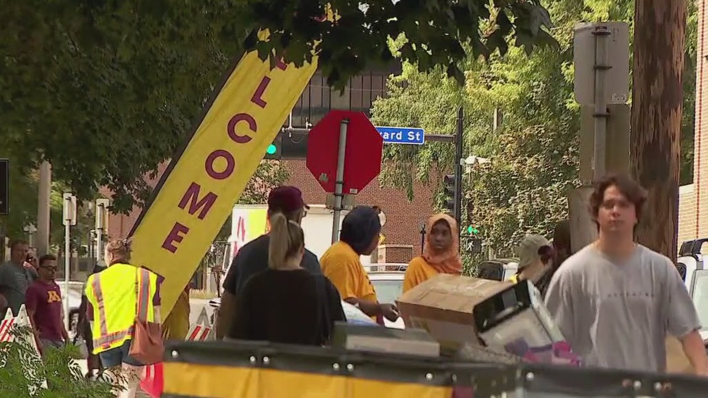 U of M freshmen move-in day