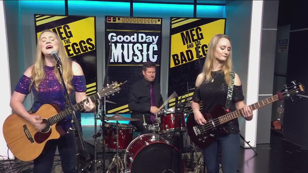 Meg and the Bad Eggs perform 'Thank You Letter'