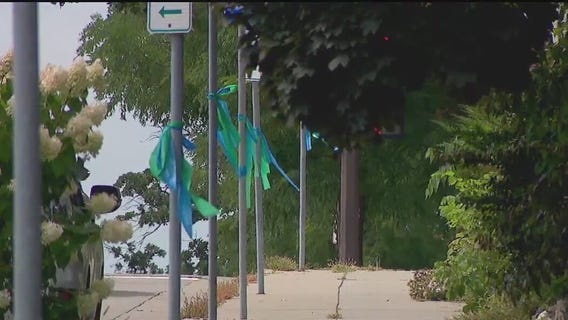 Lining the streets to Annunciation with support