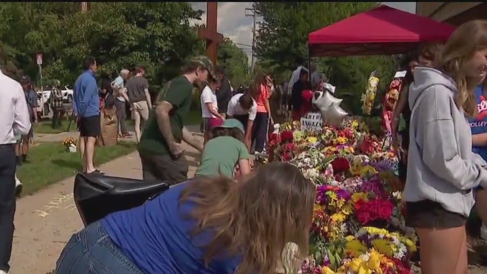 Annunciation shooting: Huge show of support from community