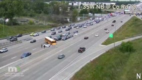 Bus crash on I-35W in Mounds View [RAW]