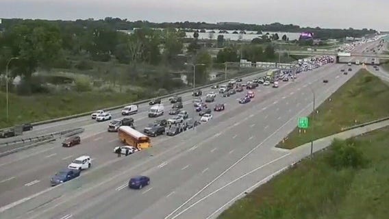 Bus crash in Mounds View, people evacuated onto freeway