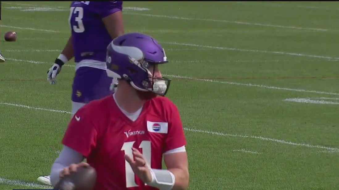 Carson Wentz getting set to make Vikings debut