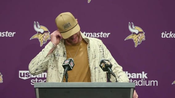 Carson Wentz reacts after Vikings crush Bengals, 48-10 [FULL]