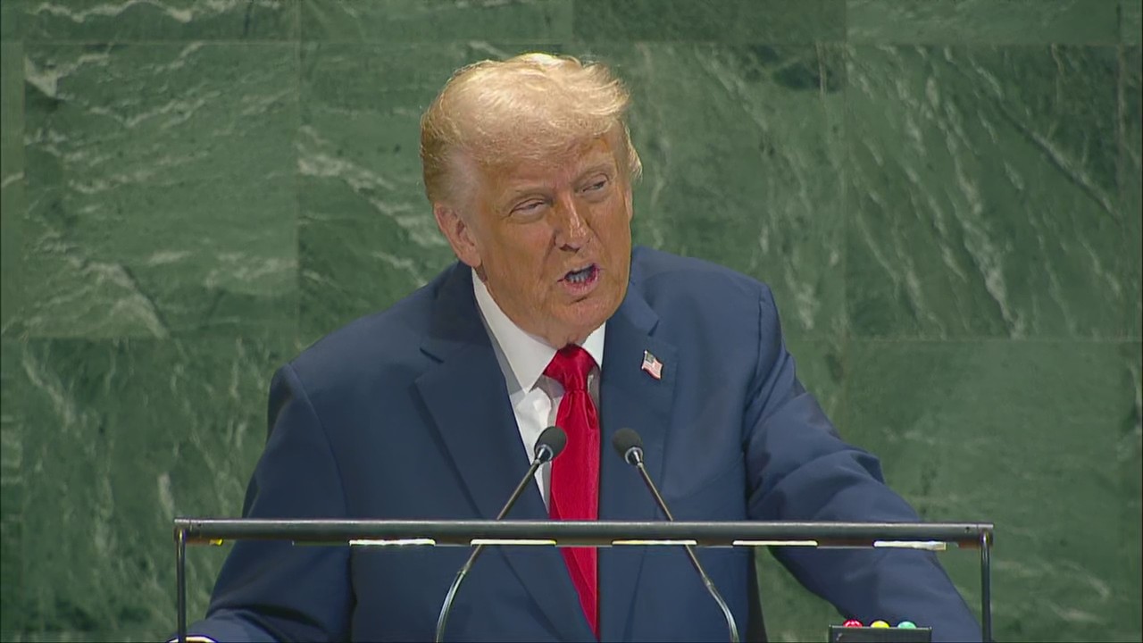 Pres. Trump defends Venezuela boat strikes