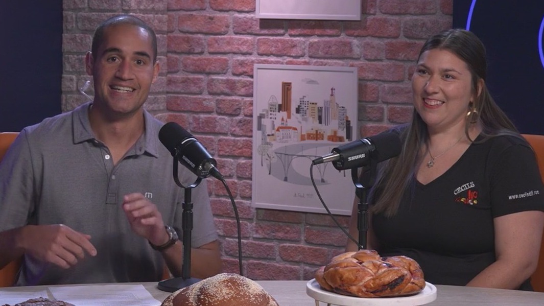 Rosh Hashanah celebrated with tradition, family, and food at Cecil's Deli in St. Paul