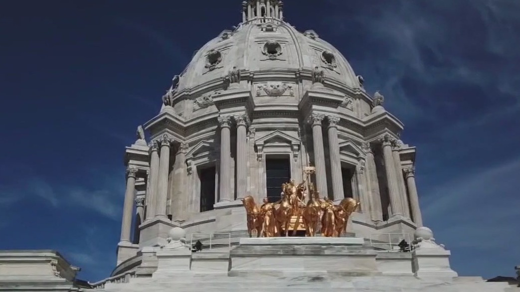 Gov. Walz reportedly suggests gun control amendment