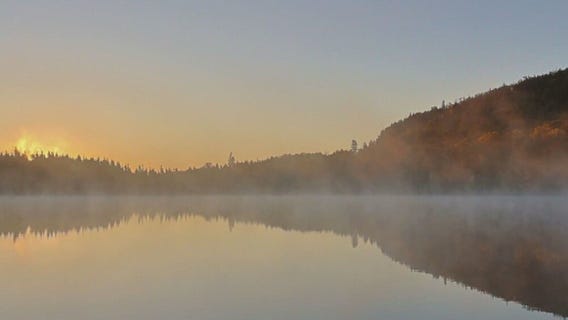 Tofte Photographer brings the north shore fall colors to us