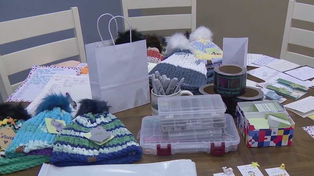 Inspirational hat project spreads warmth