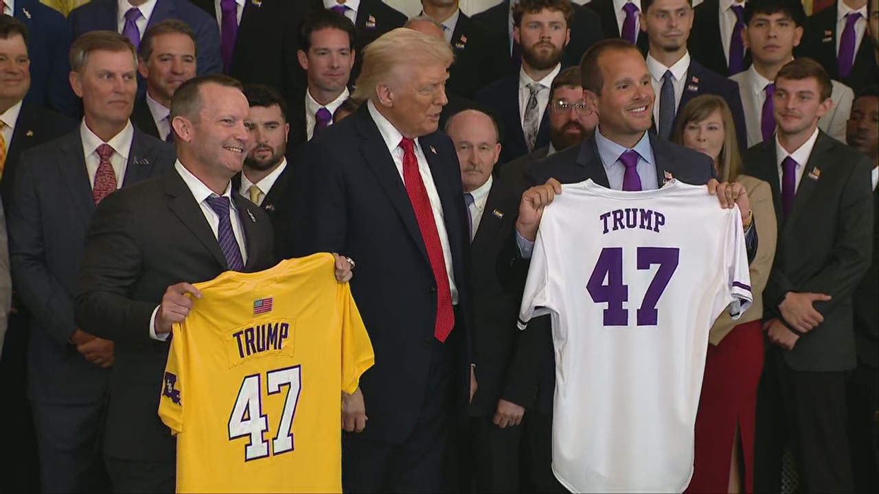 President Trump celebrates LSU baseball team, College World Series champs