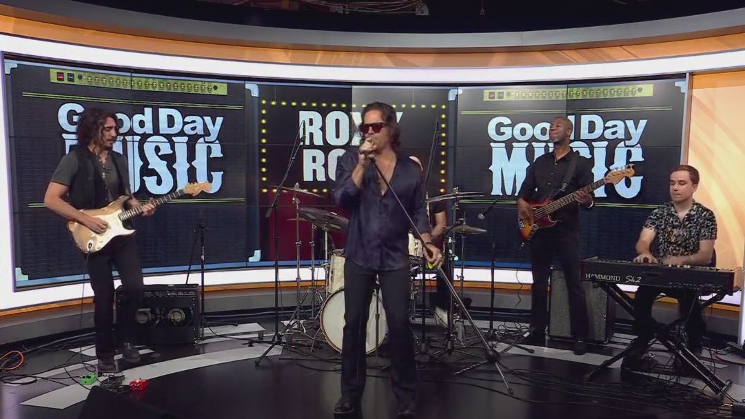 Roxy Roca performs 'Life is Grand'