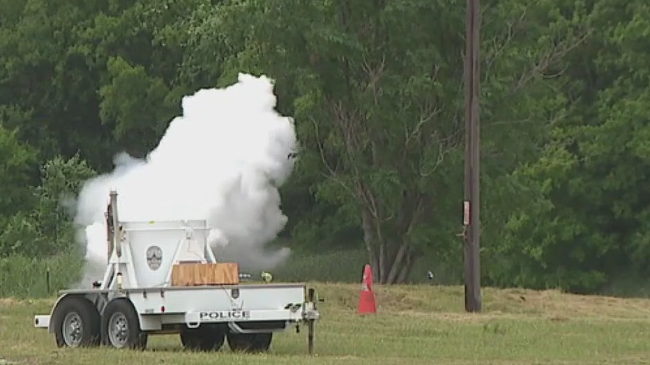 Bomb demonstration by APD in south Austin
