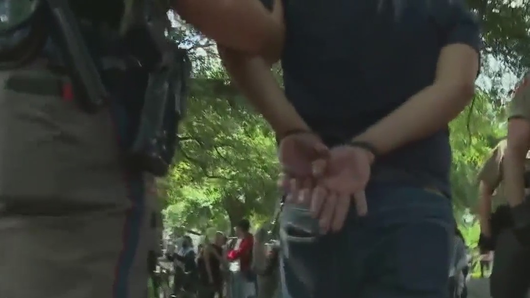 DPS drops felony charge against photographer