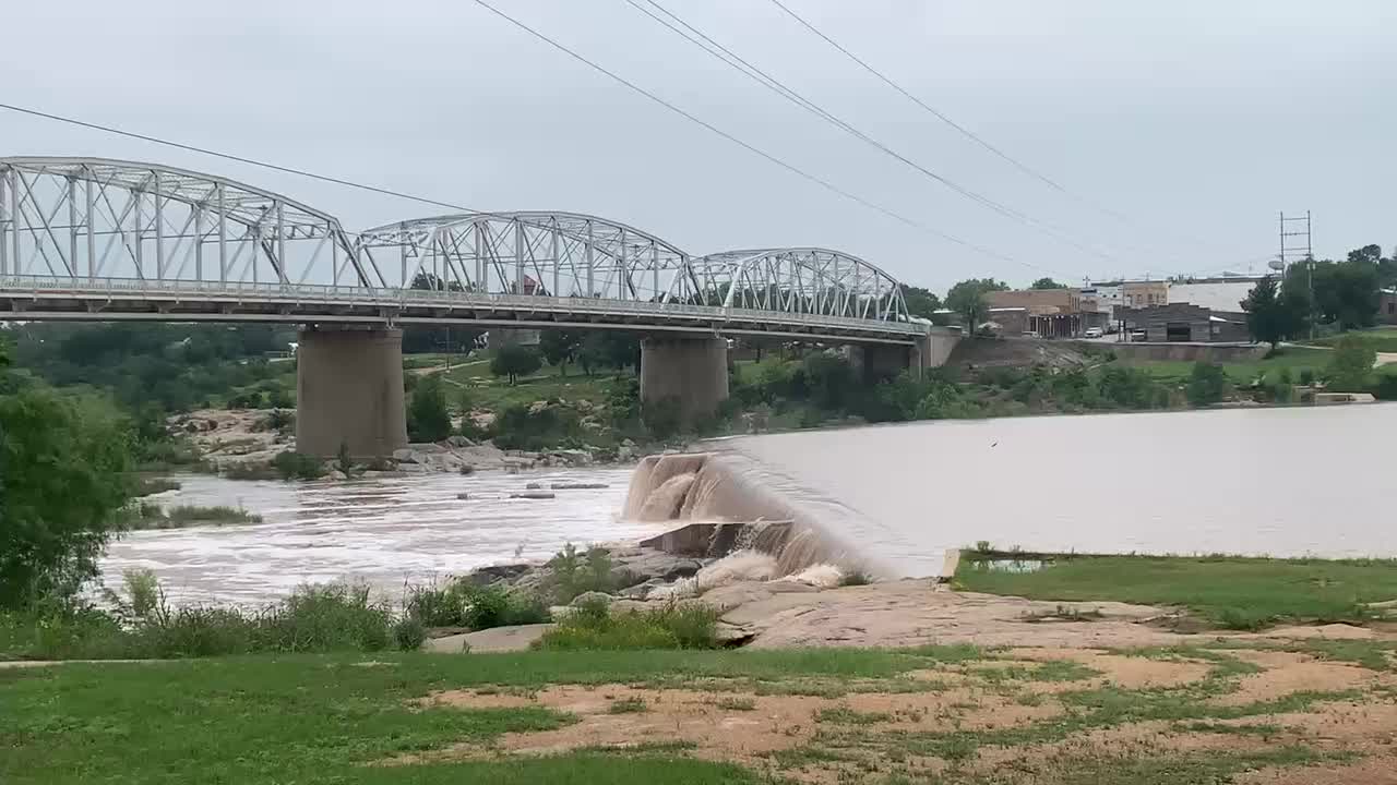 VIDEO: Flooding in Llano