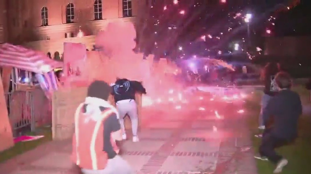 Law to deport immigrants at campus protests