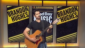 Brandon Hughes performs 'Just Breathe'