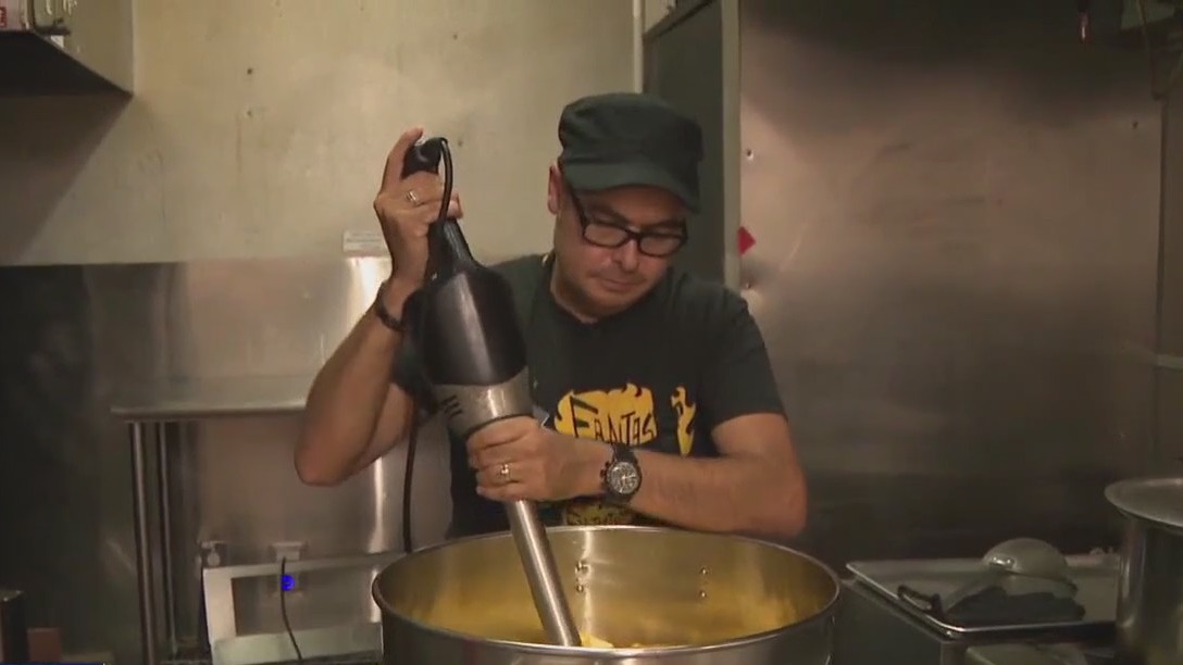 Austin salsa company expands business