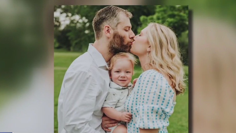 Families can't access surrogacy accounts