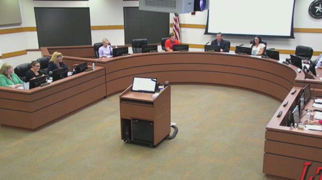 LTISD parents concerned about budget cuts