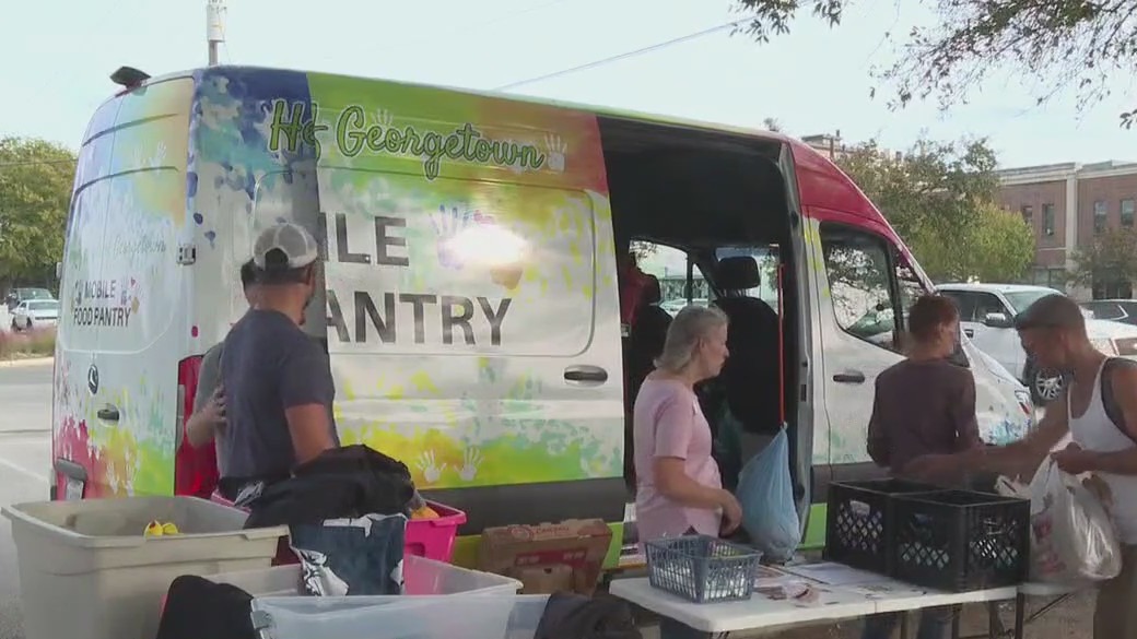 Thankful for Helping Hands ahead of Thanksgiving