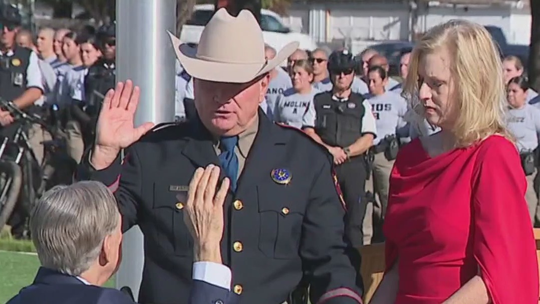 New Texas DPS director swears-in