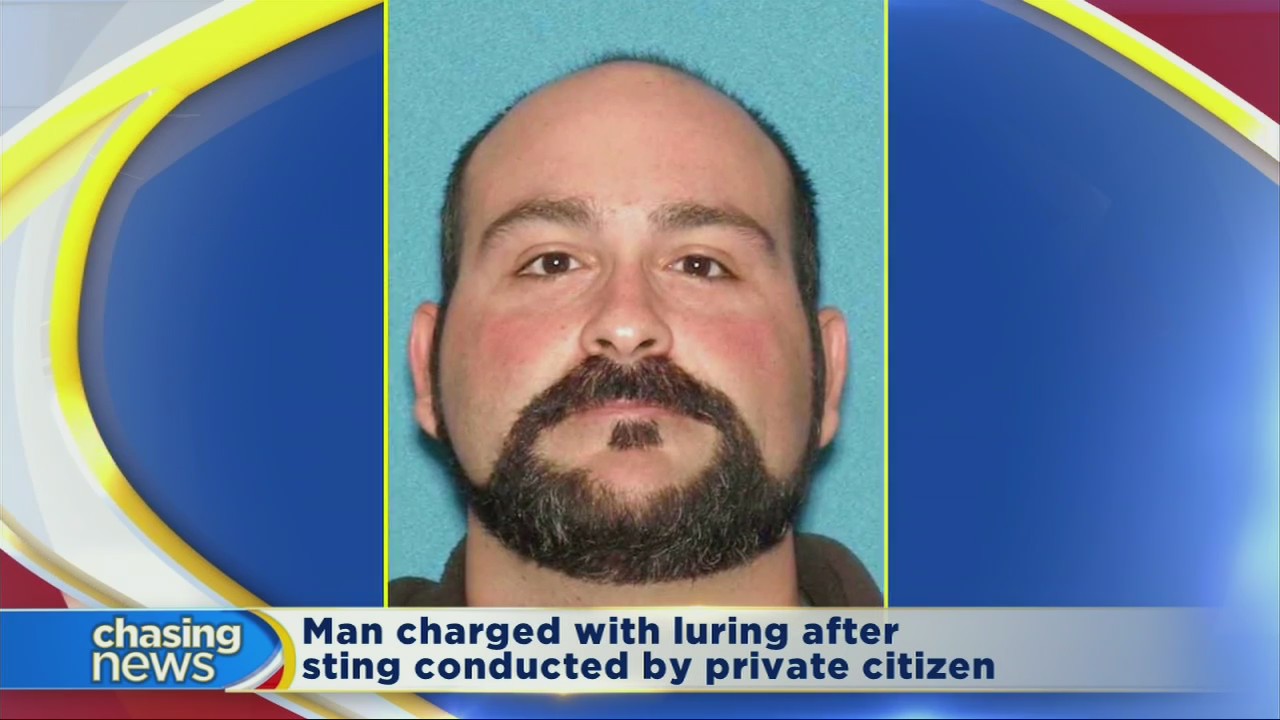 Man charged with luring after sting conducted by private citizen