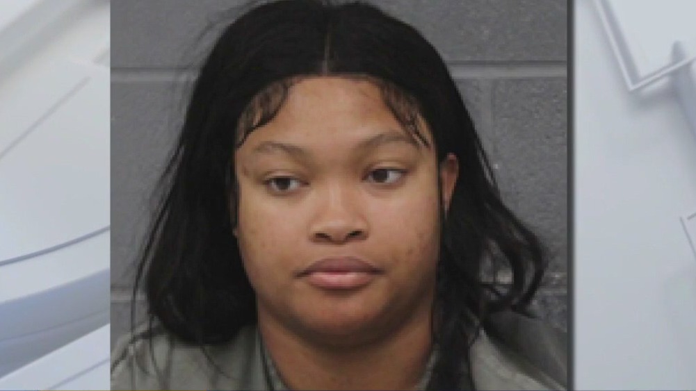 Woman arrested for Mount Bonnell car break-ins