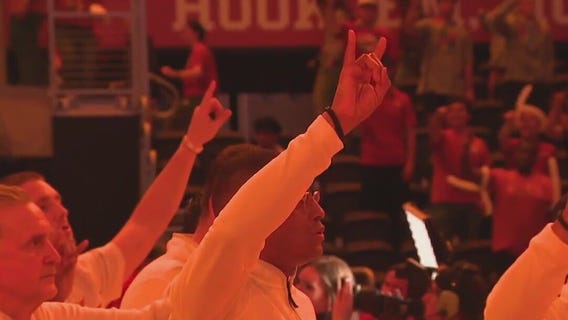 Longhorns suffer loss against Arkansas