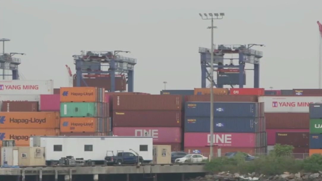 Trump orders more tariffs