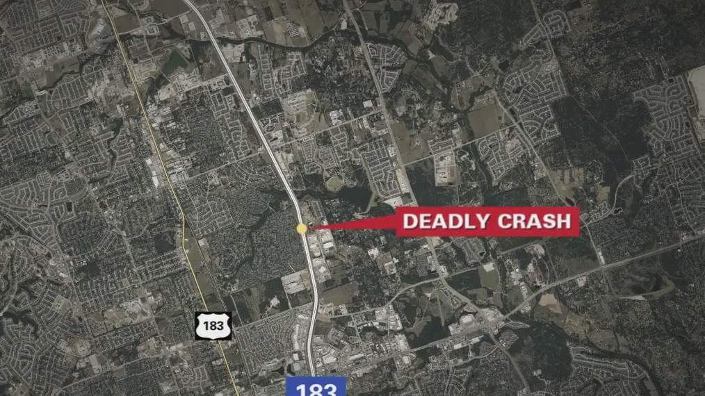 Teen dies in crash in Cedar Park