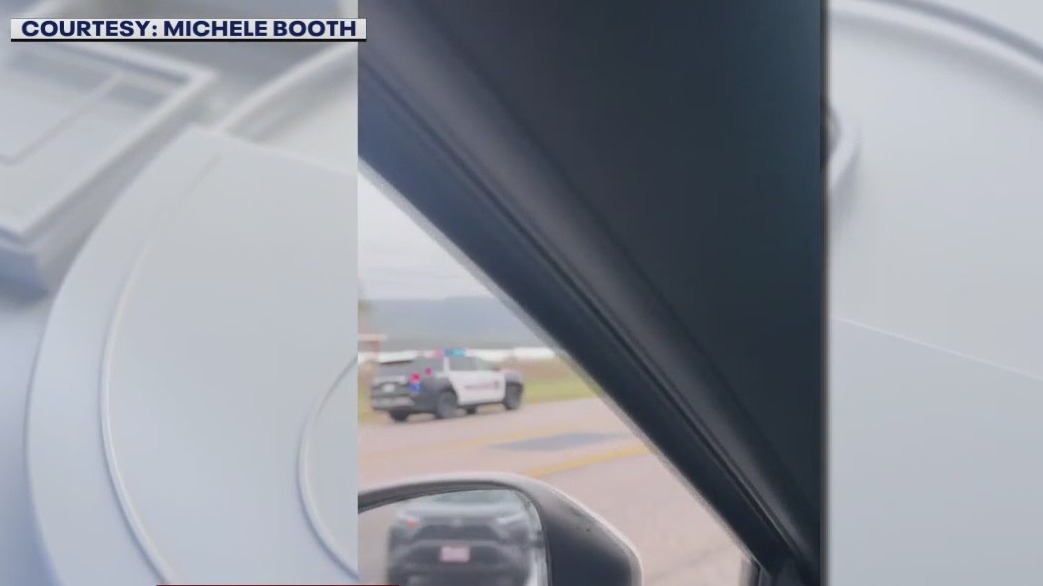 Police chase ends in crash