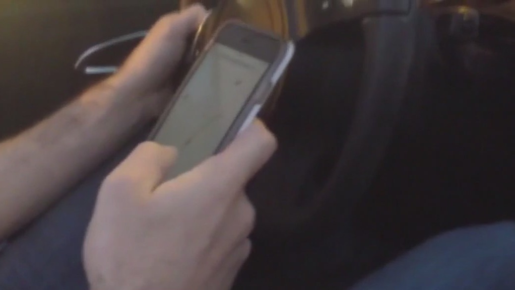 Advocates want statewide hands-free law