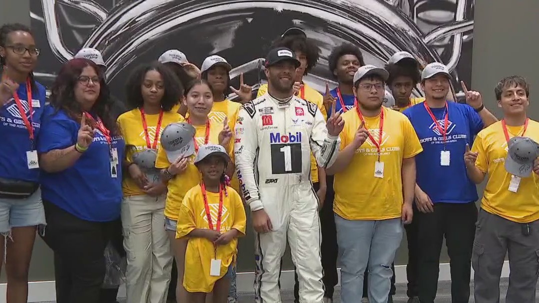 NASCAR's Bubba Wallace inspires Austin teens