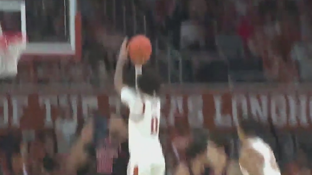 UT men's basketball team's season continues to crumble