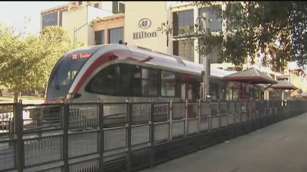 Building Austin's light rail system