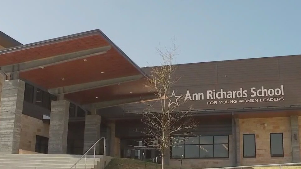 Ann Richards principal abruptly resigns