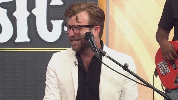 Dave Madden performs 'This Love is Gonna Last'