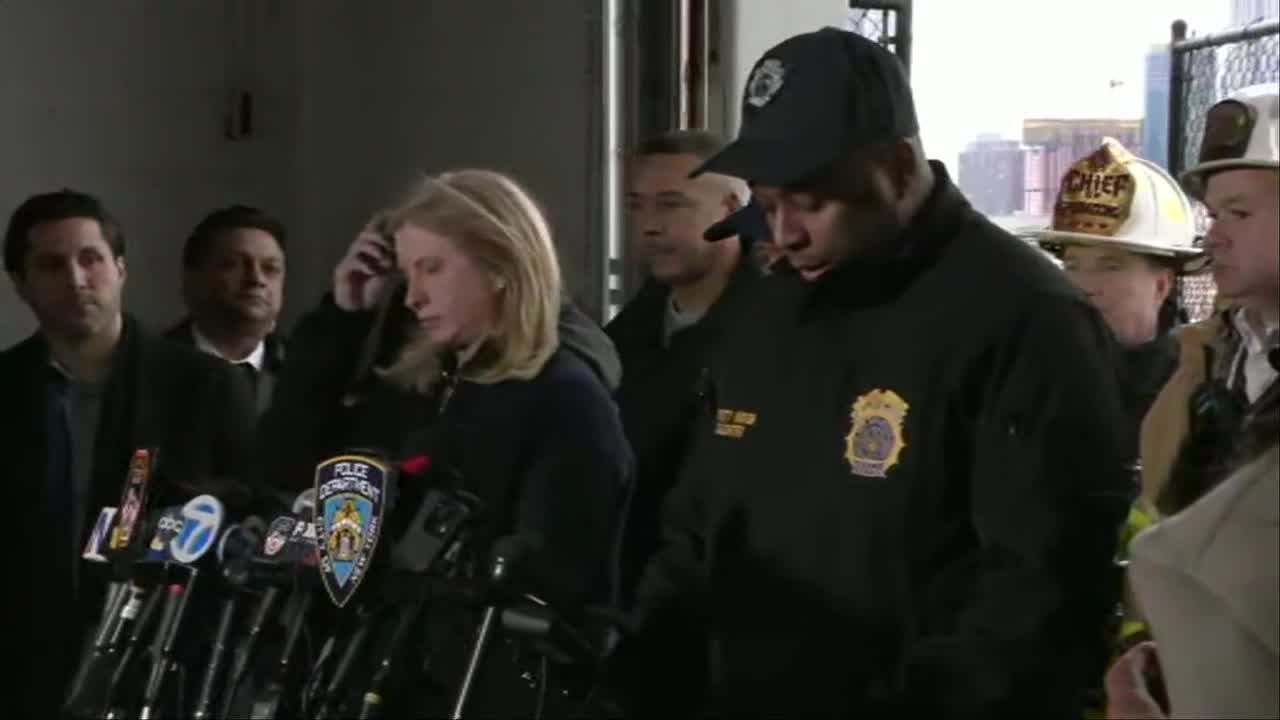 Hudson helicopter crash: 6 dead, including 3 children