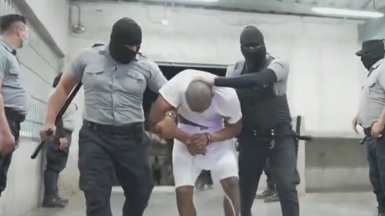 Deportation battle: Trump Admin contempt charges?