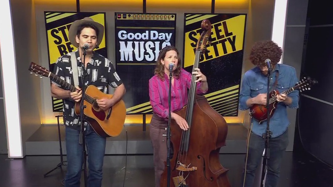 Steel Betty performing at Old Settler's Music Festival