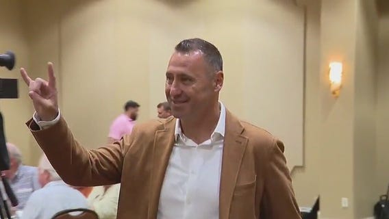 Sark speaks on UT football's bright future