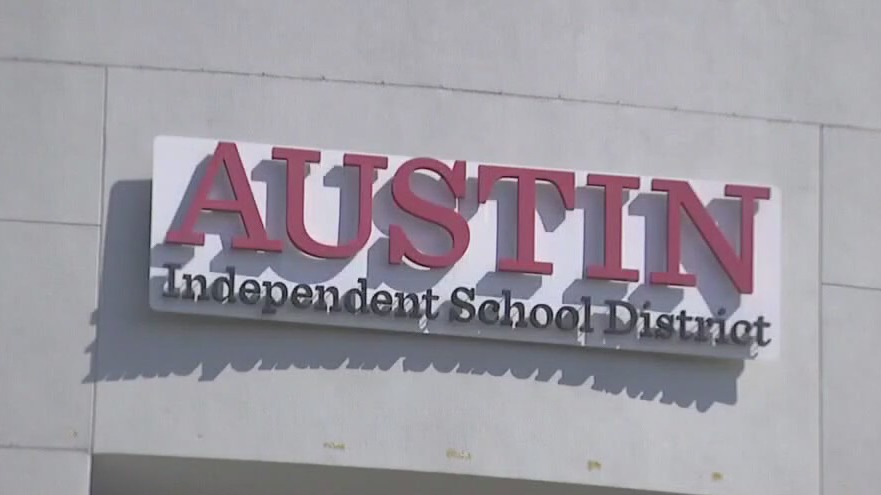 AISD offers money to seasoned teachers