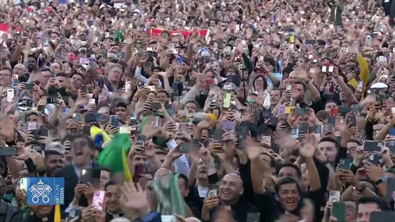 New Pope Leo XIV addresses crowd at Vatican: FULL
